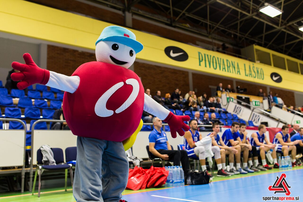 Tajfunko www.sportnaoprema.si