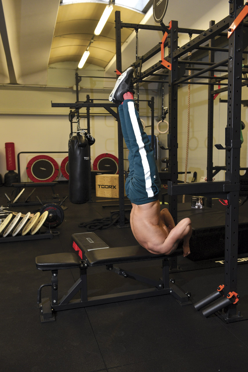 Toorx WBX-200 - nastavljiva fitnes klop - slika 2