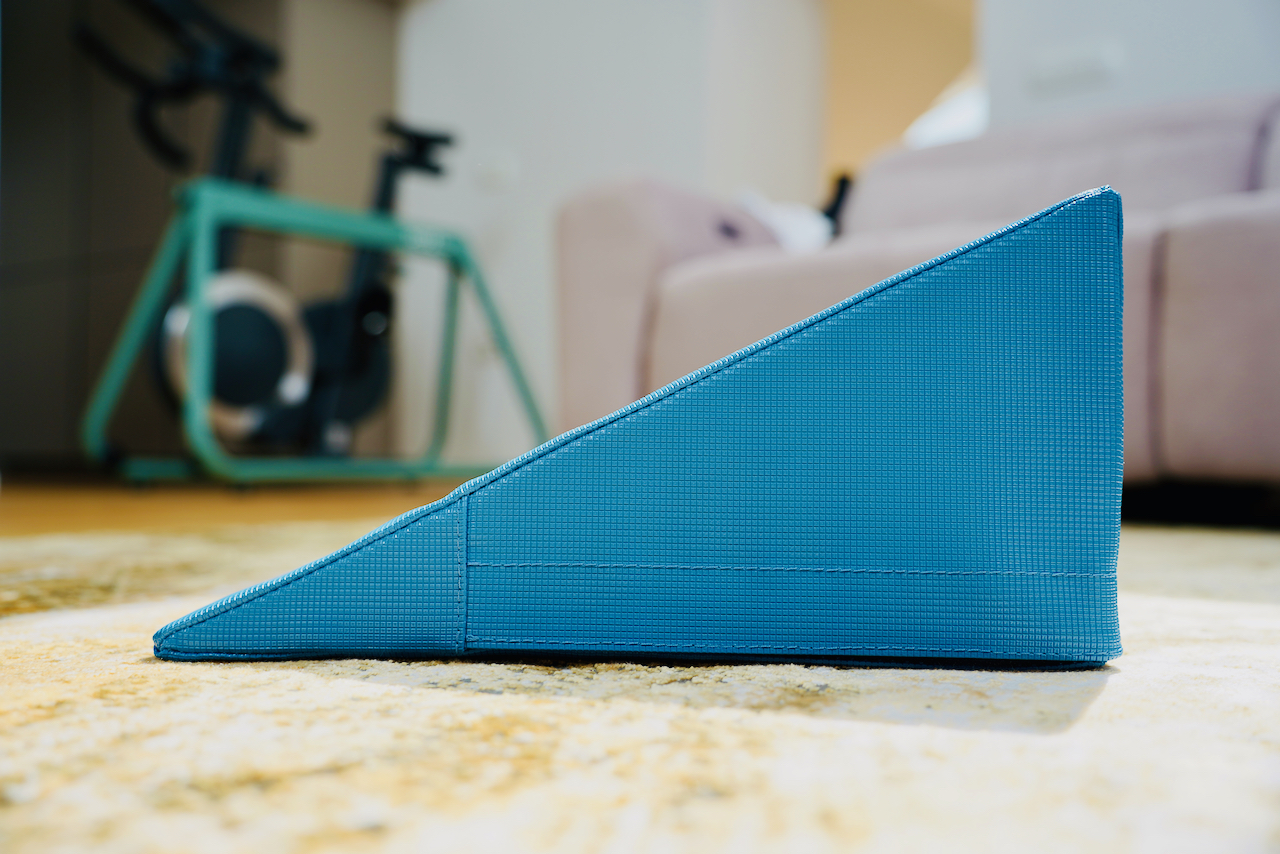 PWR Flexor Classic - nedrseča klančina za raztezanje mečnih mišic - višina 20 cm - kot klančine 26,5 stopinj - slika 15