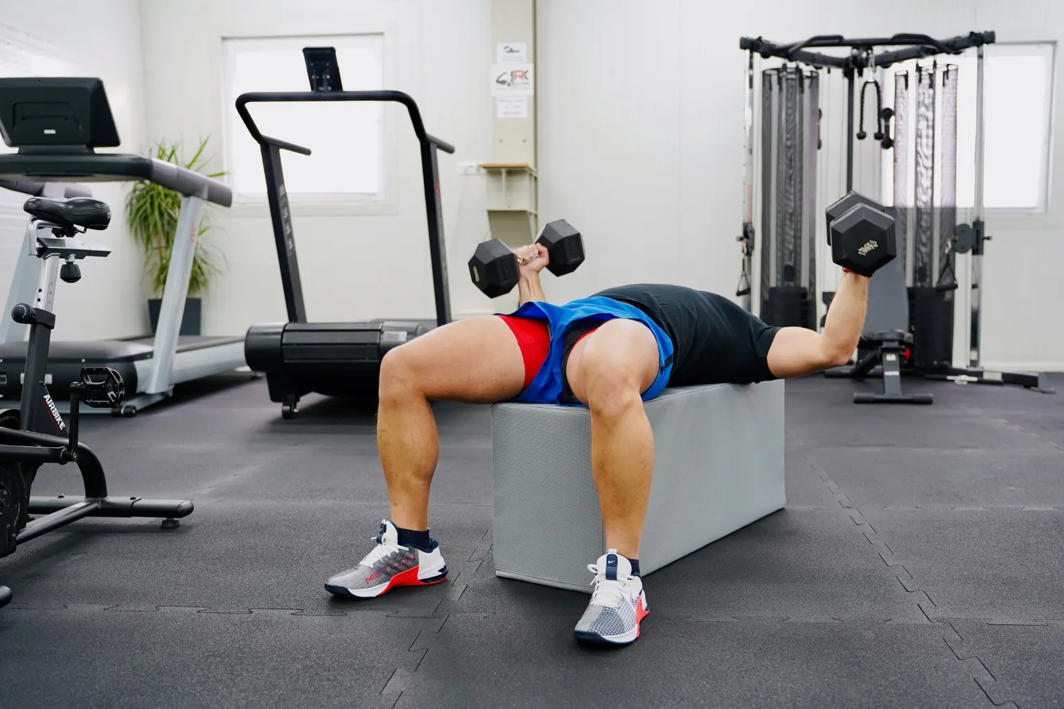 PWR CUBO BENCH - prenosna klop - slika 7