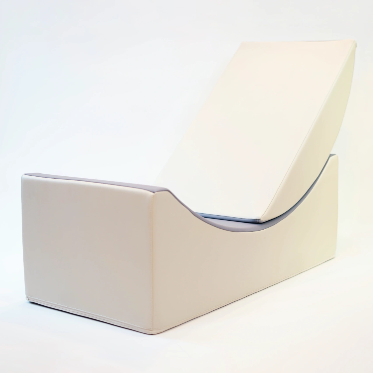 PWR Moon - počivalnik