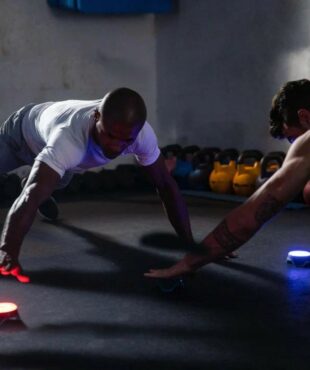 BlazePod Starter Kit - pripomoček za povečanje fizičnih in kognitivnih sposobnosti