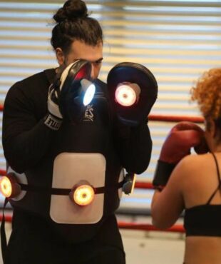 BlazePod Ultimate Trainer Bundle - pripomoček za povečanje fizičnih in kognitivnih sposobnosti