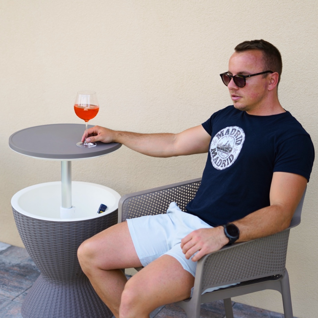 Hladilna mizica Atessa