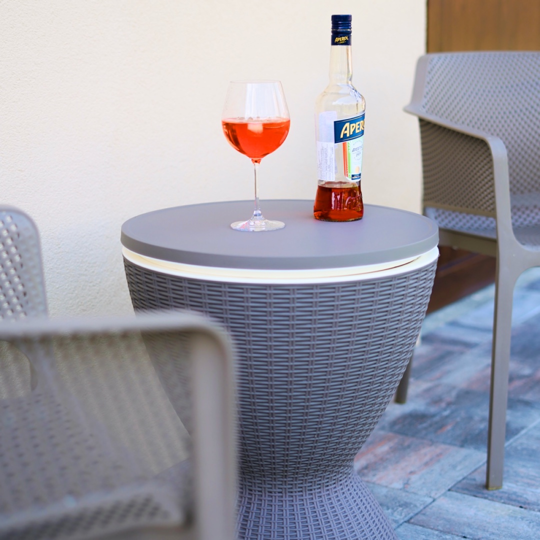 Hladilna mizica Atessa