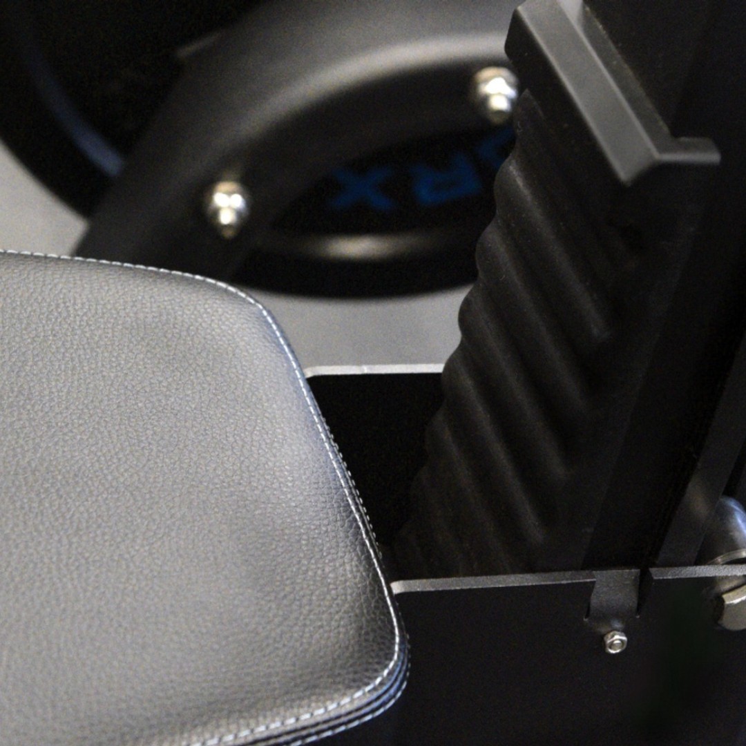 Toorx FWX-5200 Row – Plate Loaded - pol-profesionalna fitnes naprava za zaveslaj