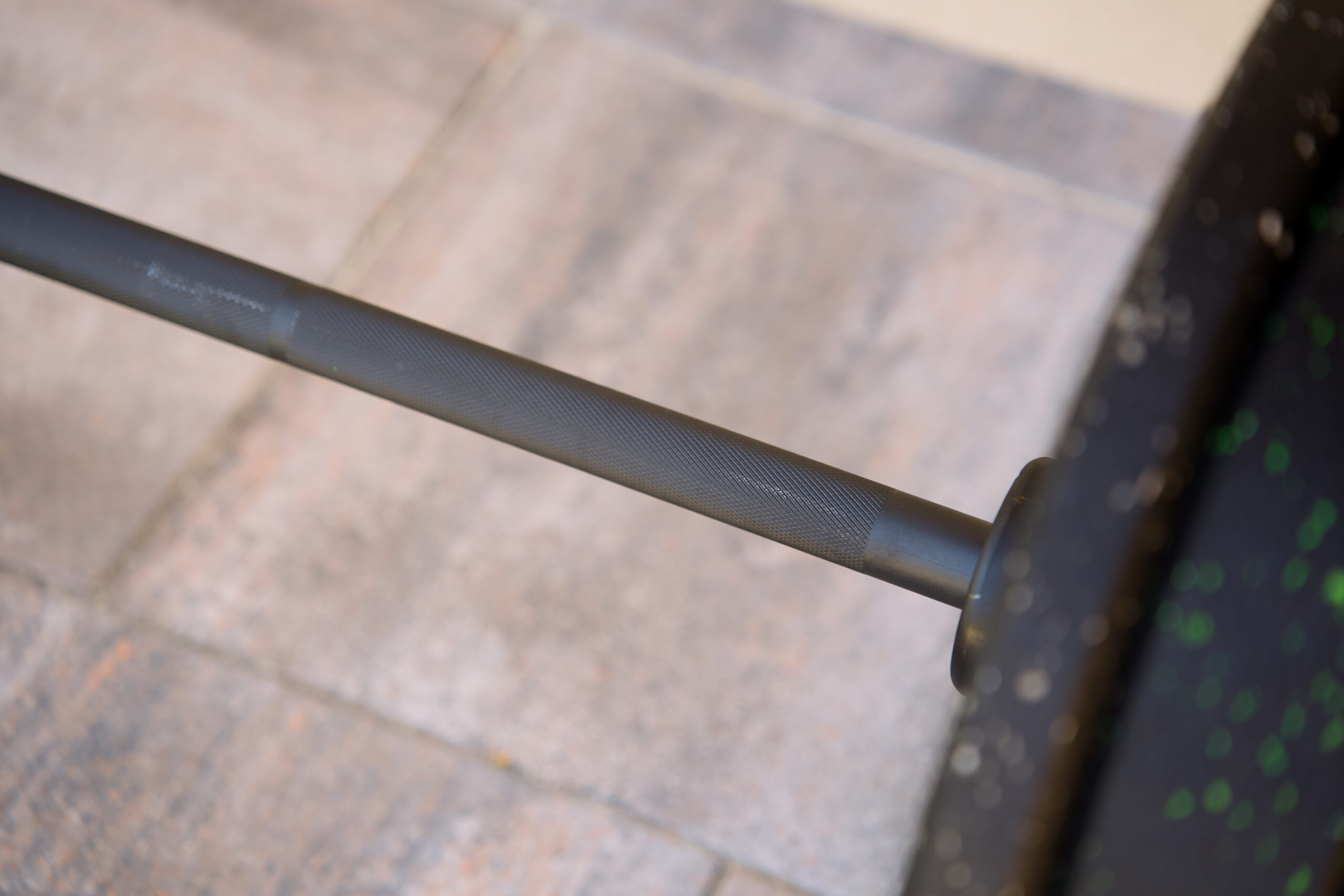 ALL BLACK HI-TEMP BUMPER KOMPLET UTEŽI 50KG z OLIMPIJSKO ČRNO PALICO 20kg - slika 9