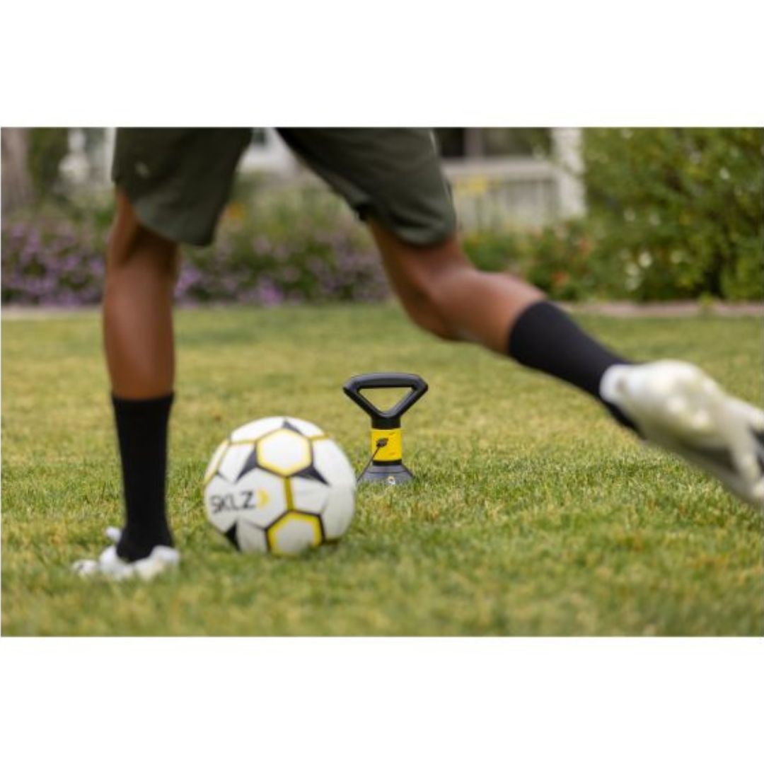 SKLZ Pass Around - pripomoček za trening podaj v nogometu - Postanite virtuoz nogometnih podaj!