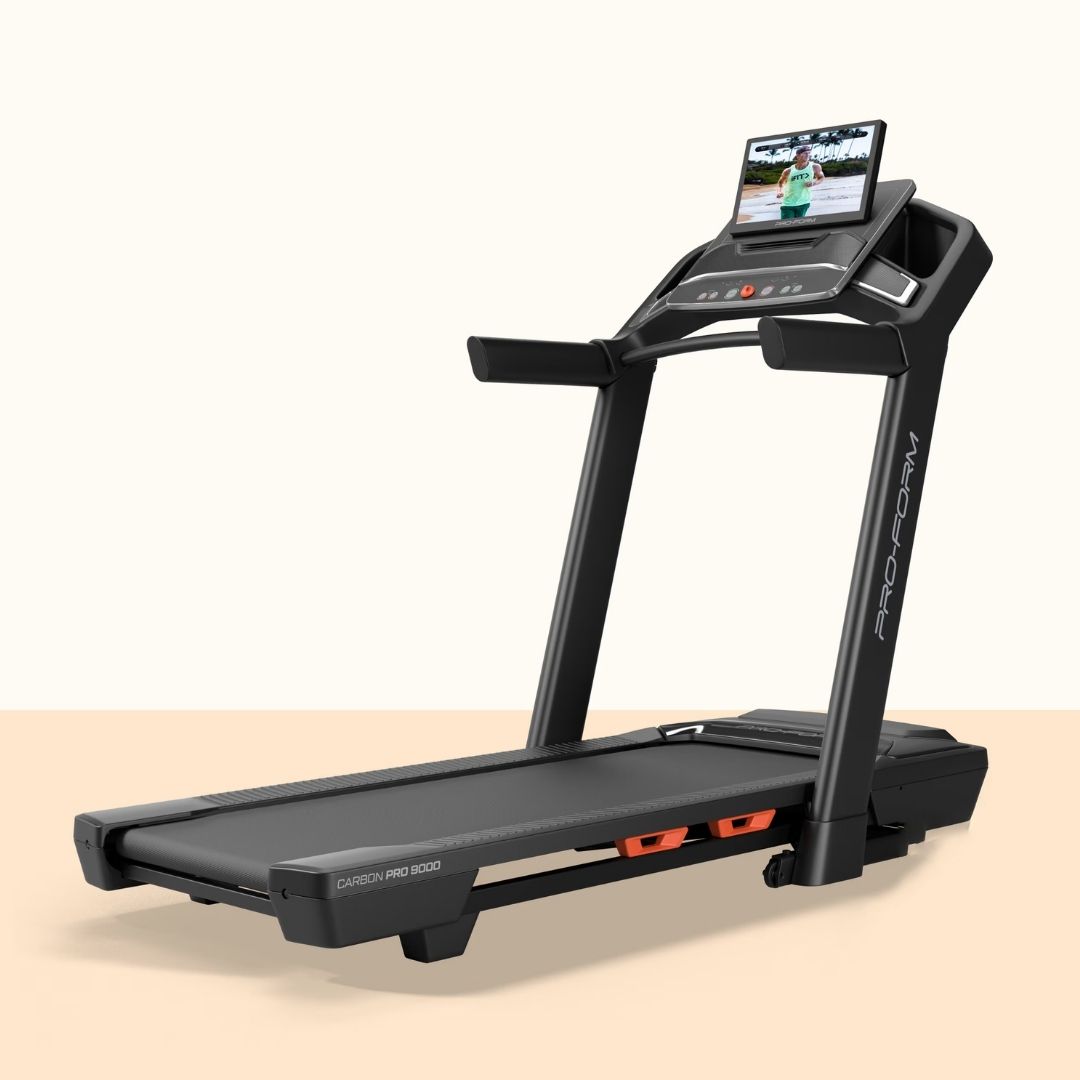 ProForm Carbon Pro 9000 - 3,6 CHP - 16" HD TFT - možnost uporabe iFit - premaknite svoje meje doma
