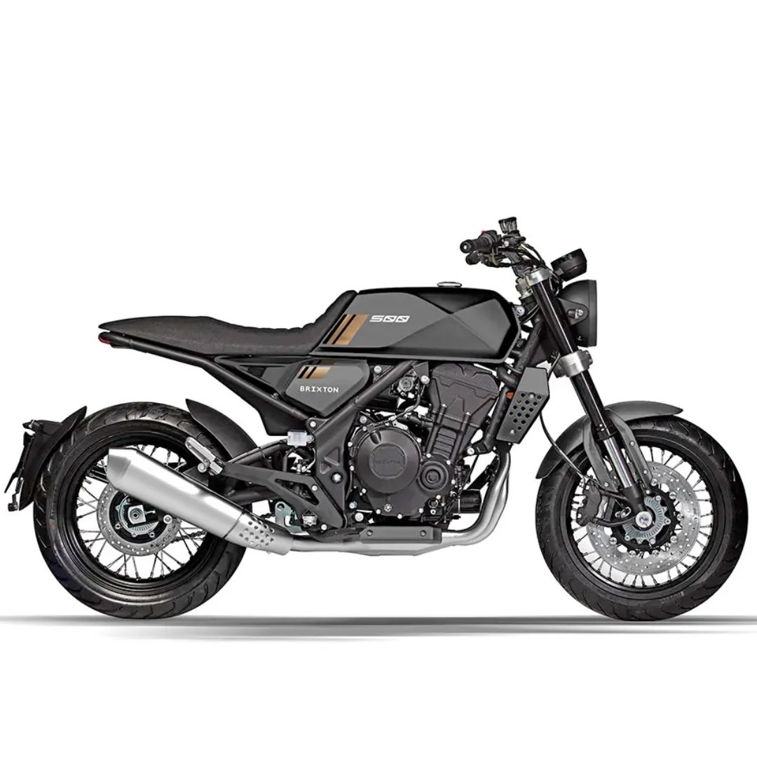 Brixton Crossfire 500 – Bullet Silver, stranski pogled na letališki stezi