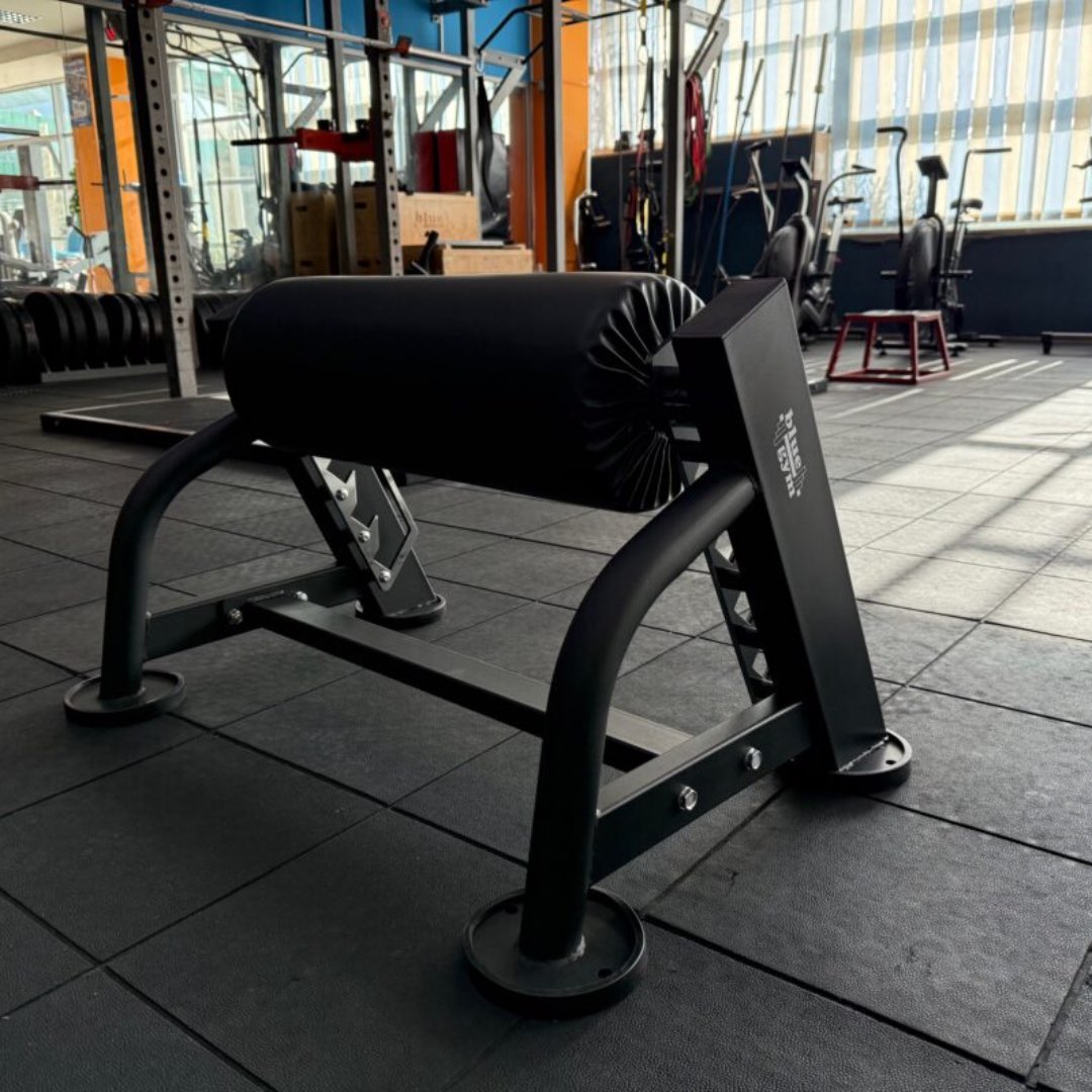 Stojalo za bolgarske počepe.