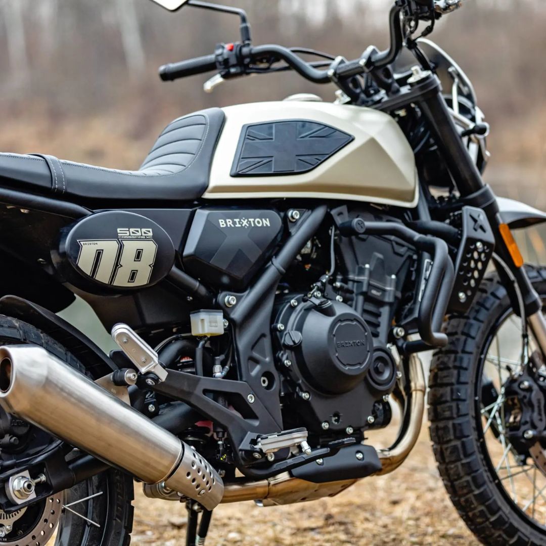 Nastavljivo KYB vzmetenje na Crossfire 500 XC, pripravljeno za terenske izzive