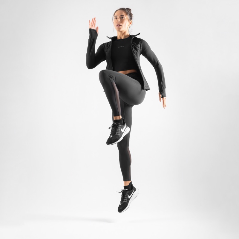 SIROKO Sculpt kratka majica za trening za ženske, oprijet kroj z zaobljenim robom, elastična in zračna tkanina, oblikuje postavo.