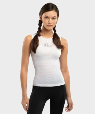 SIROKO Core Vivid ženski kolesarski osnovni sloj – mrežasta bela majica, popolno prileganje in zračnost za tople dni