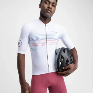 SIROKO M2 Loud moška kolesarska majica, zasnovana za izjemno udobje, zračnost in prepoznaven stil na cesti