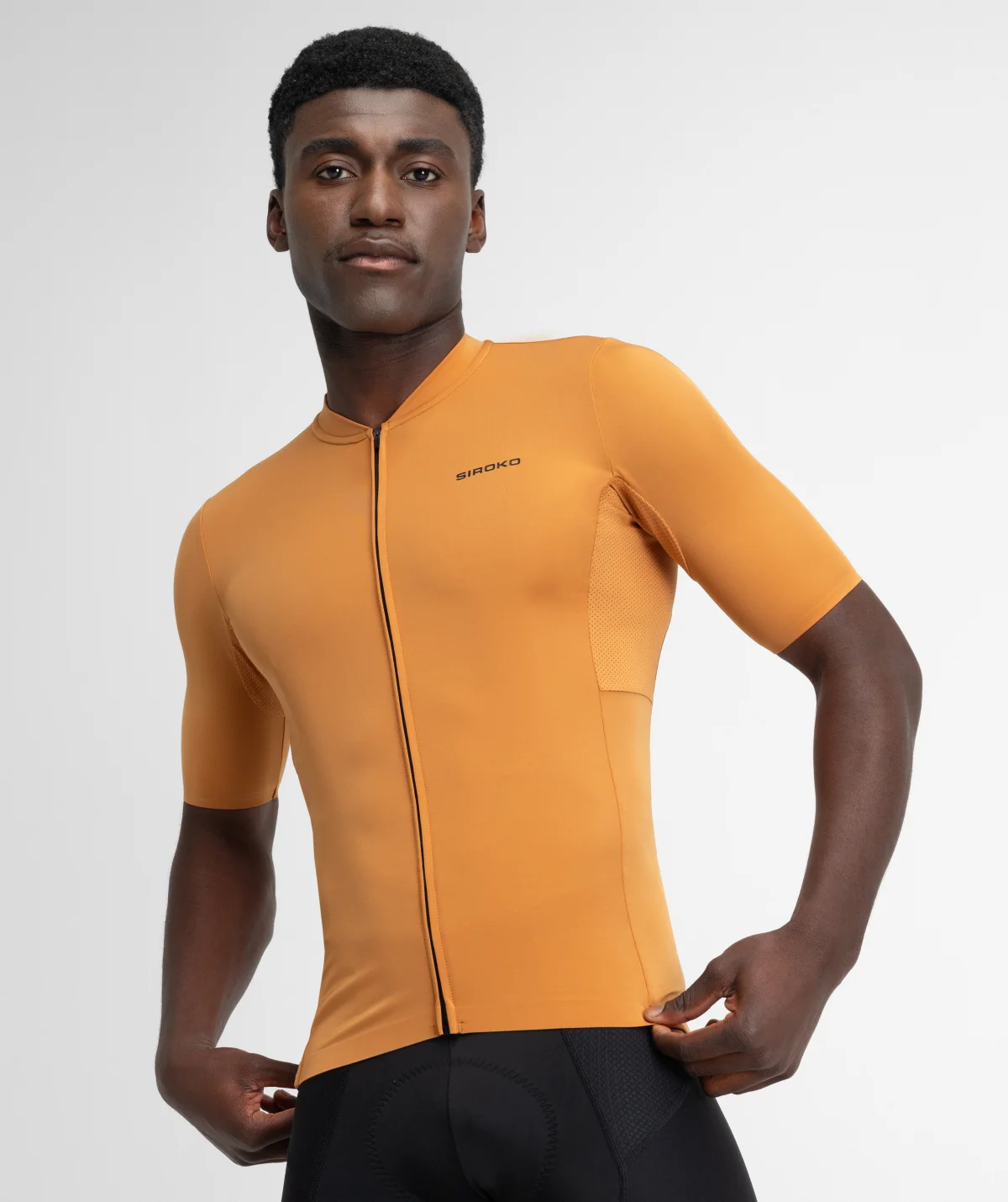 SIROKO M6R Apricot moška kolesarska majica iz recikliranih tkanin, kratkih rokavov, za trajnostno in zmogljivo kolesarjenje