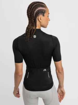SIROKO M6R Fly ženska kolesarska majica iz recikliranih tkanin – 1 SIROKO M6R Fly ženska kolesarska majica iz recikliranih tkanin, kratkih rokavov, za trajnostno in zmogljivo kolesarjenje