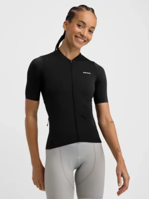 SIROKO M6R Fly ženska kolesarska majica iz recikliranih tkanin – 3 SIROKO M6R Fly ženska kolesarska majica iz recikliranih tkanin, kratkih rokavov, za trajnostno in zmogljivo kolesarjenje