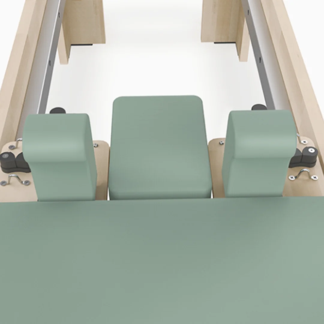 Toorx PTX 6000 Pilates Reformer – Cadillac reformer v studiu